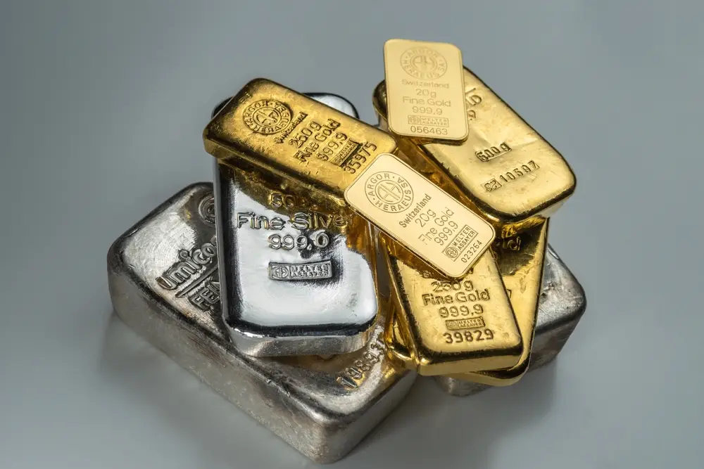 Kyiv,,Ukraine,-,December,05,,2018:,A,Pile,Of,Gold